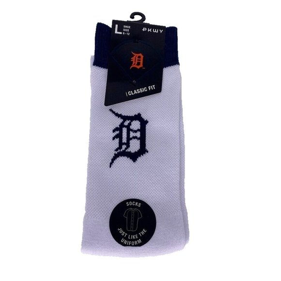NEW Detroit Tigers Crew Socks 1 Pair Size Large Shoe Size 6-12 MLB Baseball Fan - Picture 1 of 2